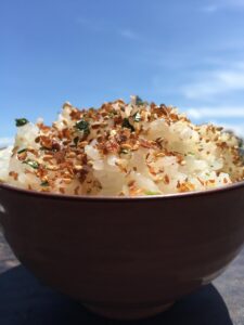 sprinkle rice, blue sky, bowl, hood