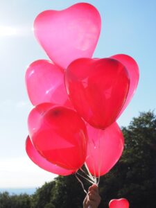 balloons, hearts, love, romance, romantic, in love, relationship, red, heart-shaped, wedding day